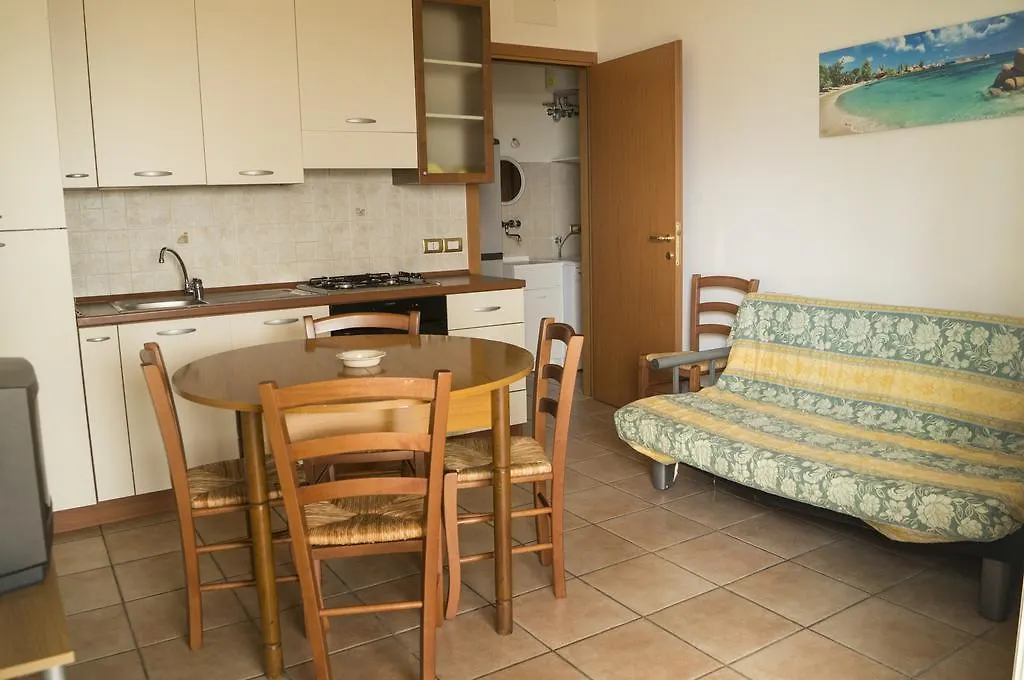 Casa vacanze Residence Nave Marina di Ragusa